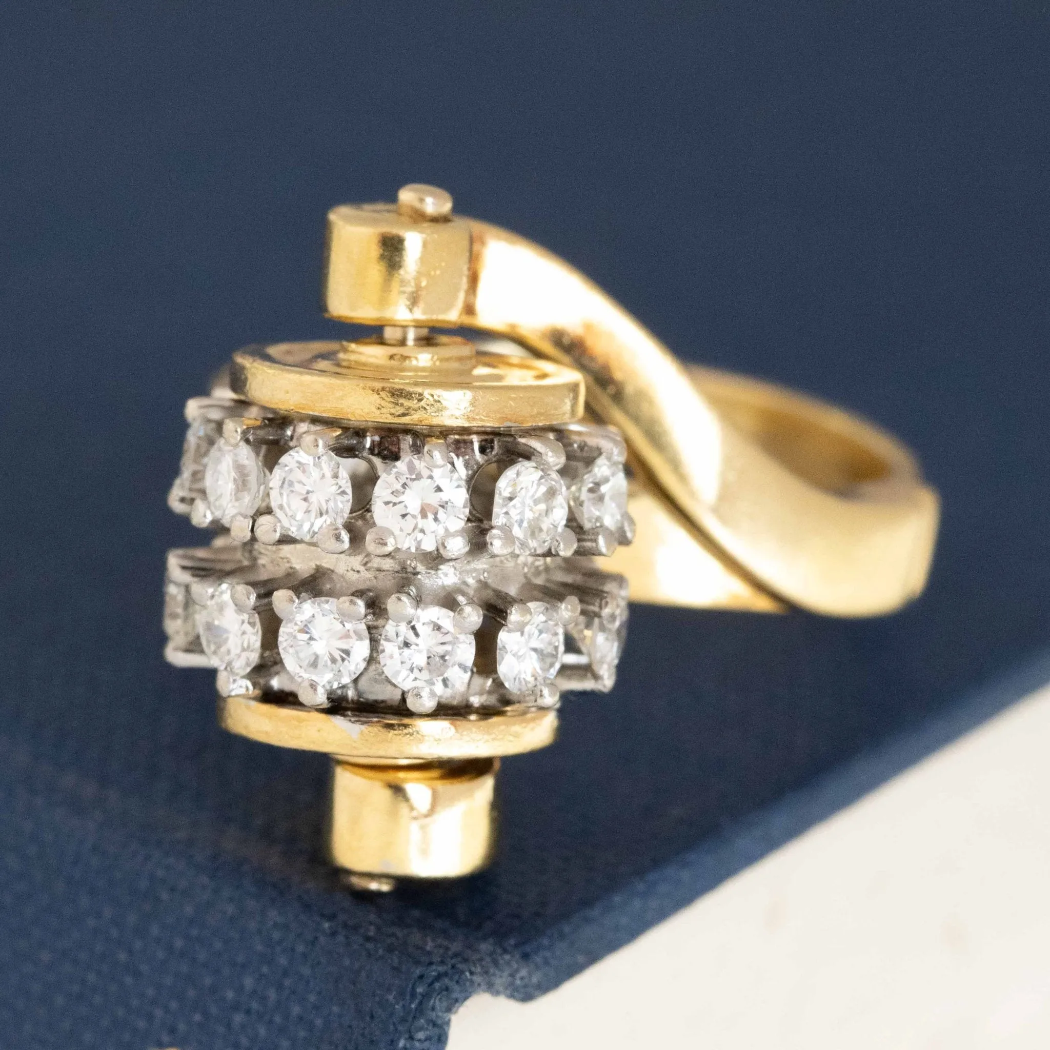 1.54ctw Vintage Diamond Spinning Ring
