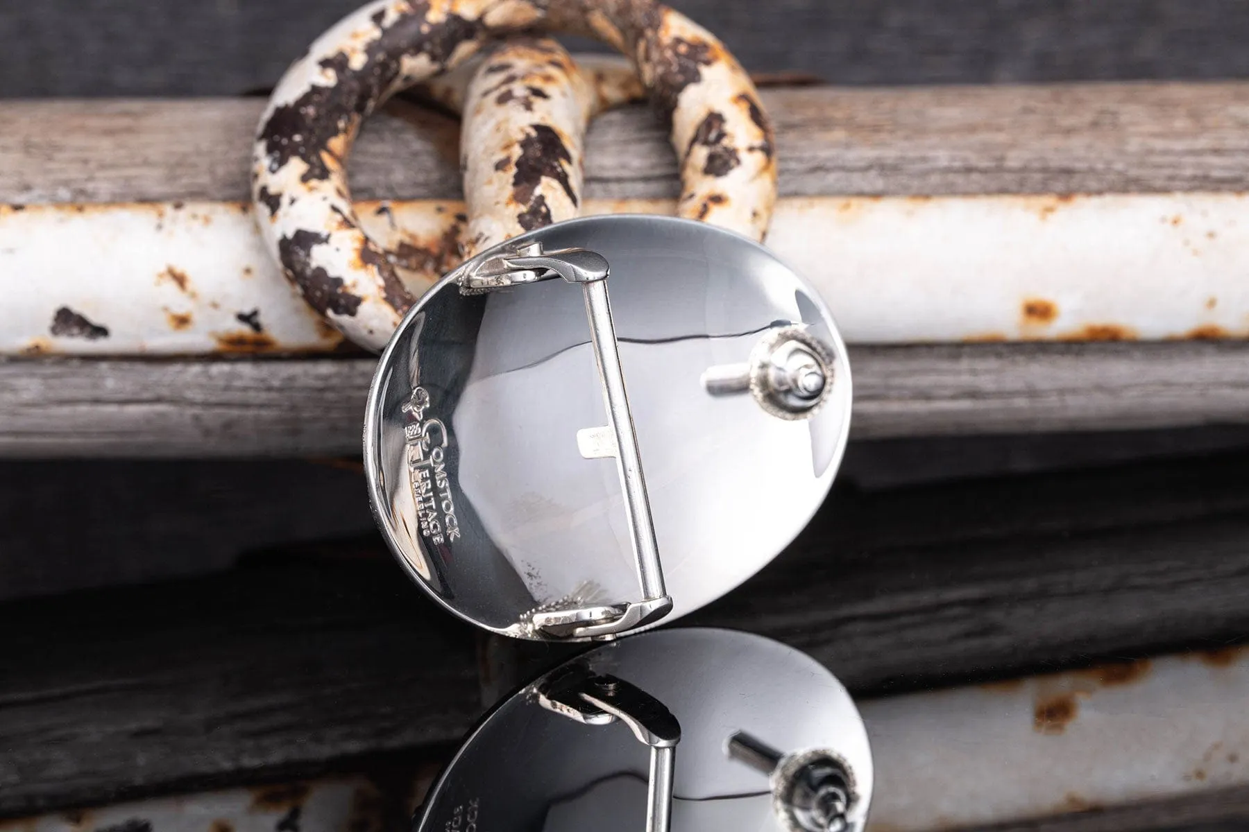 AO Leon Swirl Belt Buckle