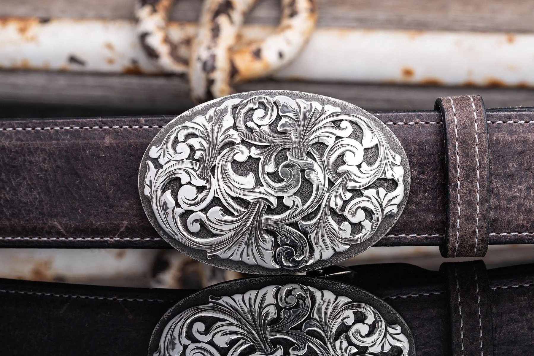 AO Leon Swirl Belt Buckle