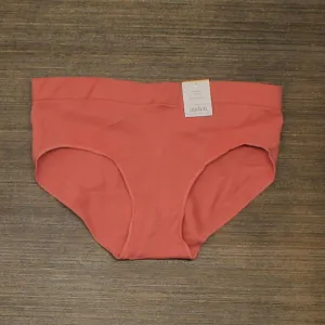Auden Women's Textured Seamless Hipster 26MKE