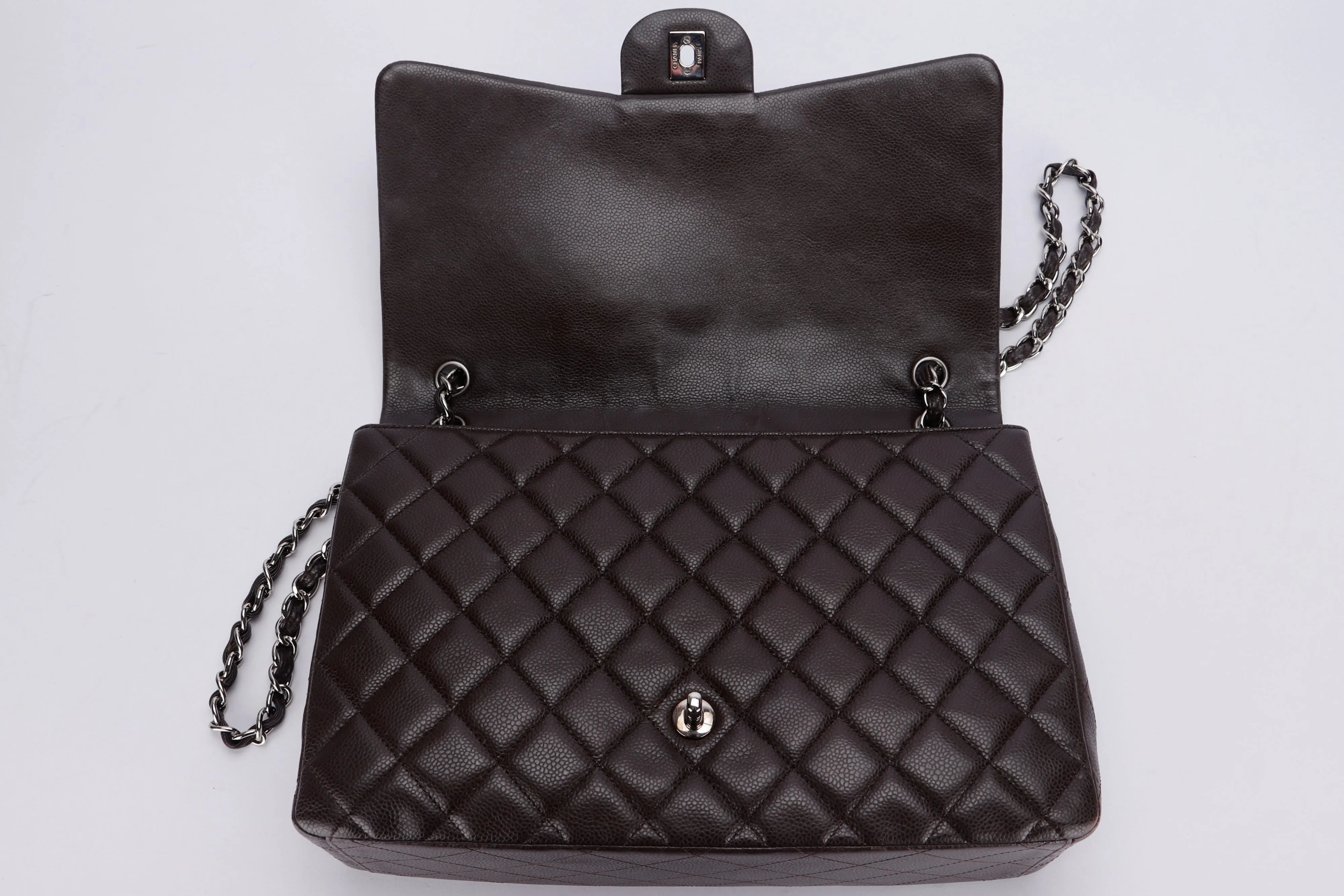 CHANEL CLASSIC FLAP MAXI SINGLE FLAP (1401xxxx) BROWN CAVIAR LEATHER, SILVER HARDWARE, WITH CARD, DUST COVER & BOX