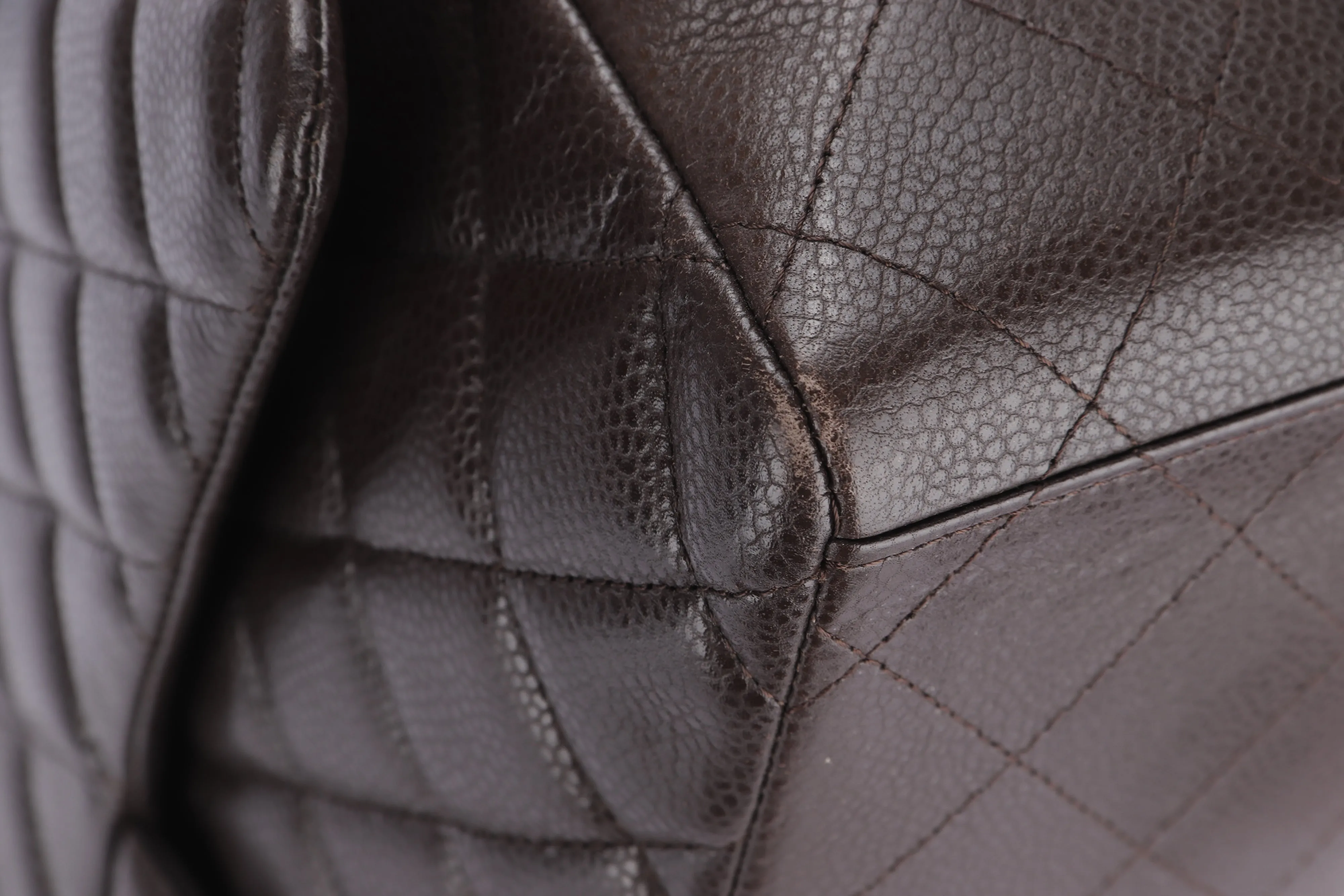 CHANEL CLASSIC FLAP MAXI SINGLE FLAP (1401xxxx) BROWN CAVIAR LEATHER, SILVER HARDWARE, WITH CARD, DUST COVER & BOX