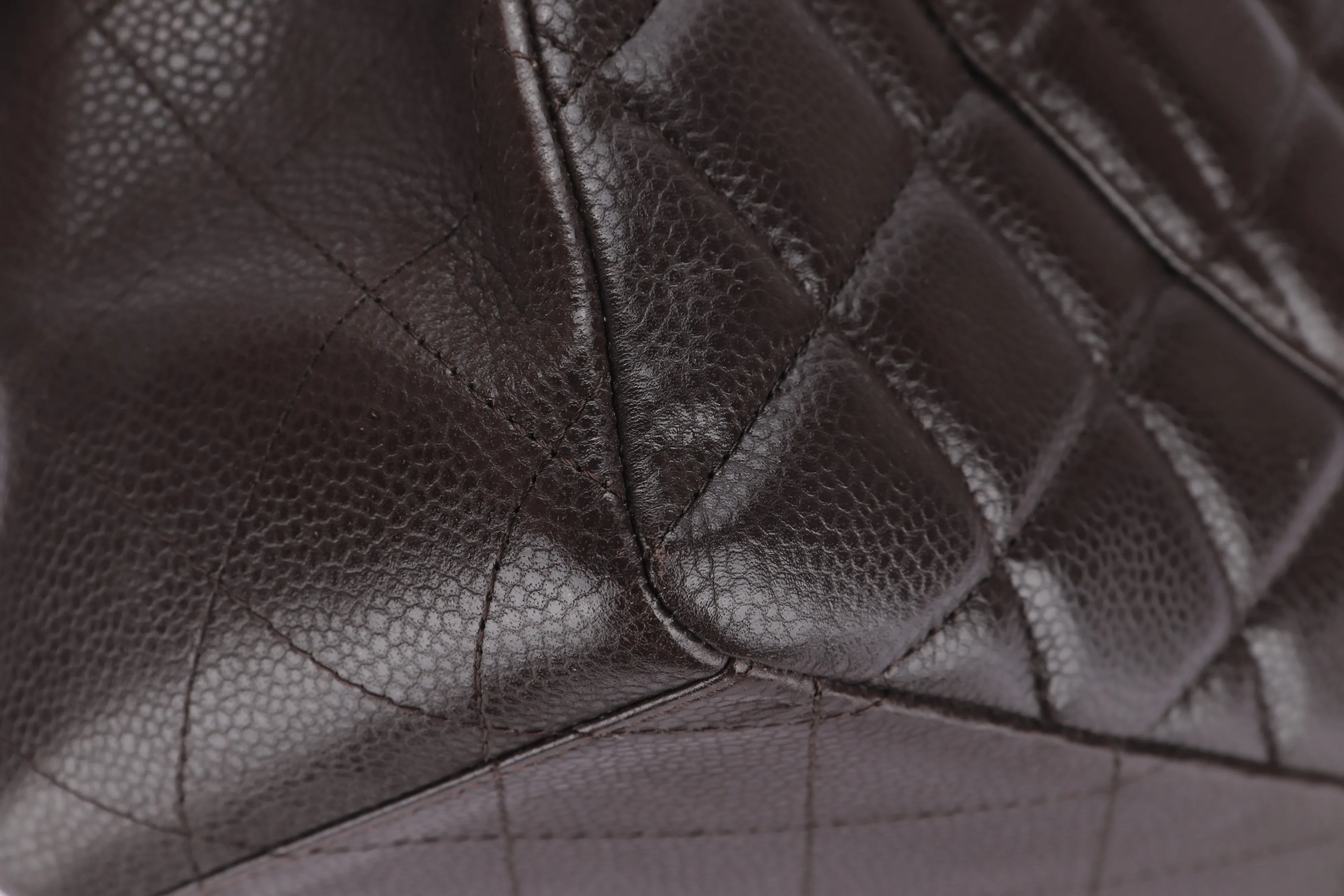 CHANEL CLASSIC FLAP MAXI SINGLE FLAP (1401xxxx) BROWN CAVIAR LEATHER, SILVER HARDWARE, WITH CARD, DUST COVER & BOX
