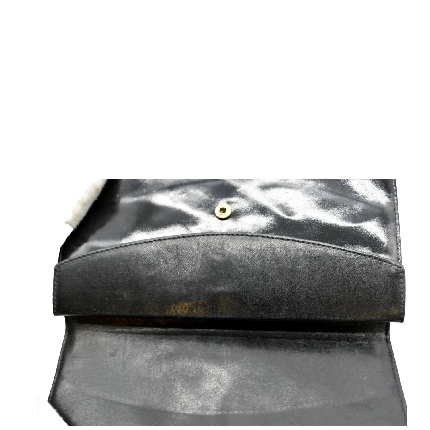 CHANEL Vintage CC Patent Leather Wallet Black