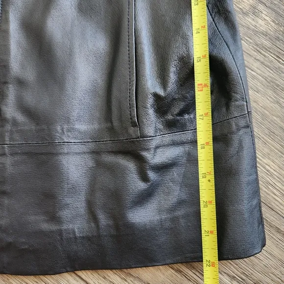 Clio Vintage 90s Black Leather Jacket Size Medium