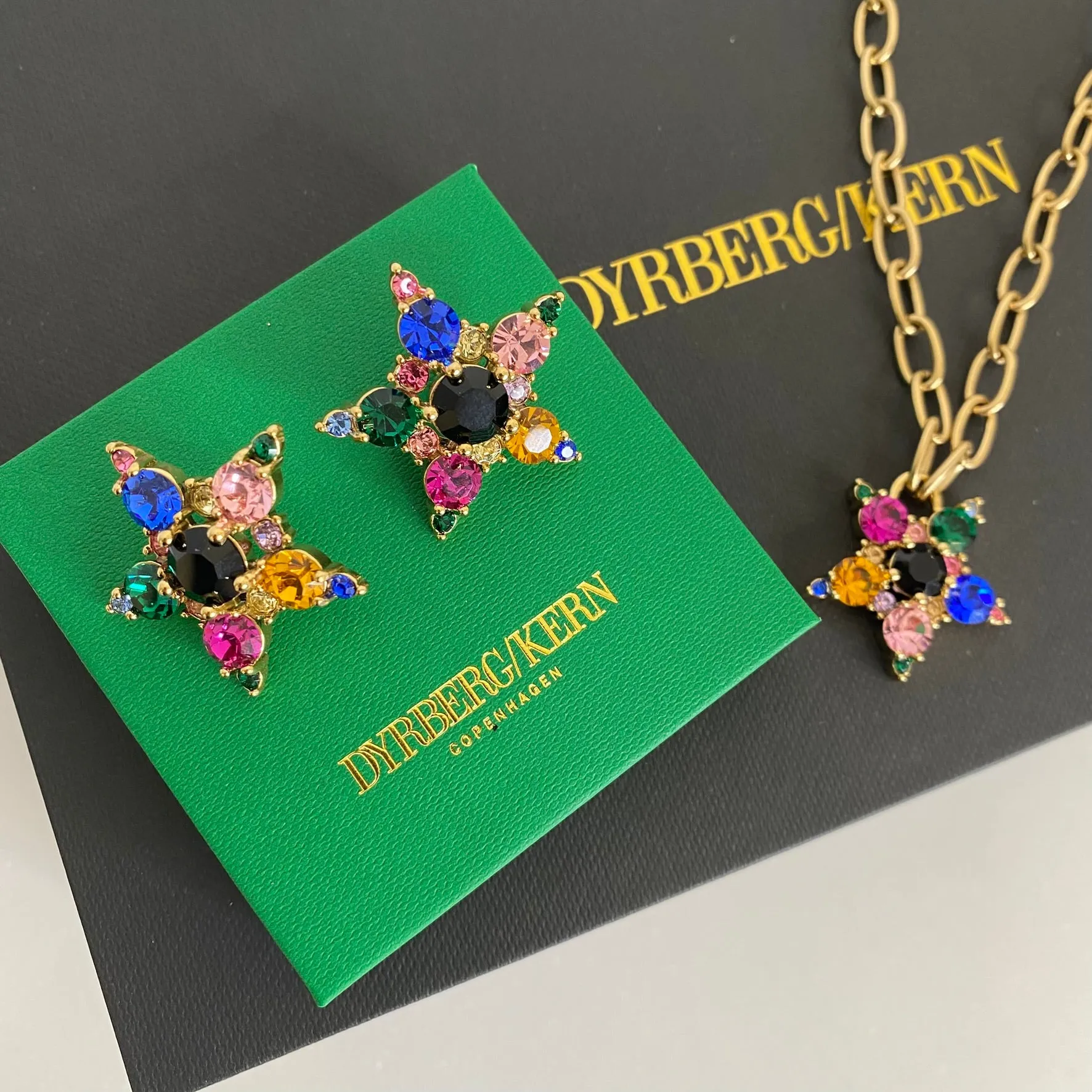 Dyrberg Kern Gold Rainbow Star Set
