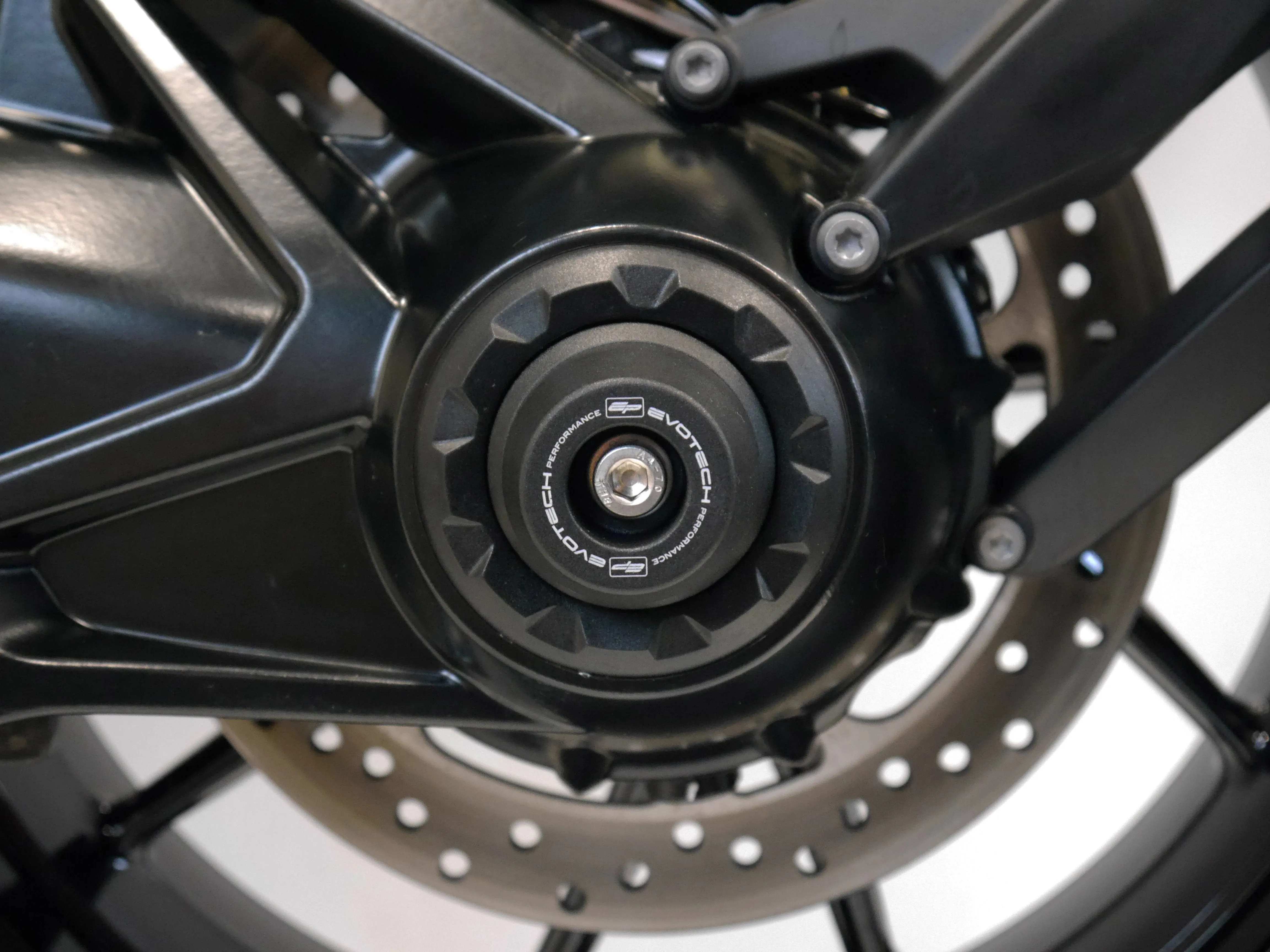 Evotech Rear Spindle Bobbins - BMW R 1300 GS (2024 )