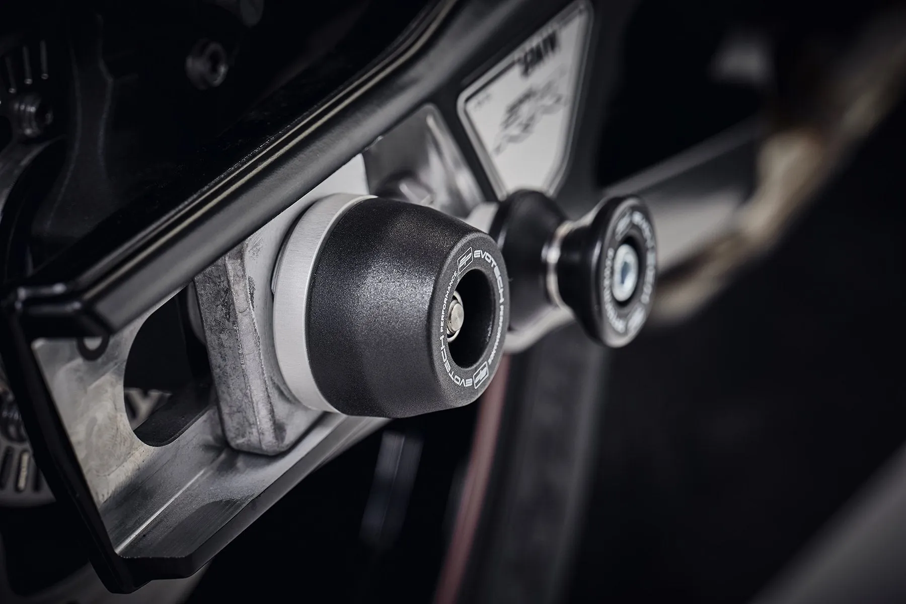 Evotech Rear Spindle Bobbins - BMW S 1000 RR (2012-2014)