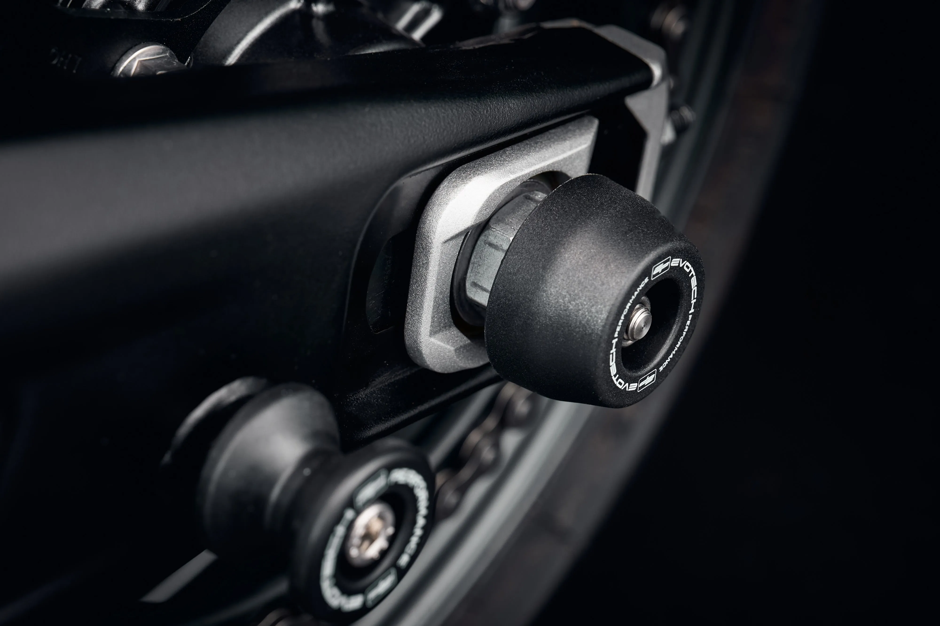 Evotech Rear Spindle Bobbins - Triumph Daytona 660 (2024 )