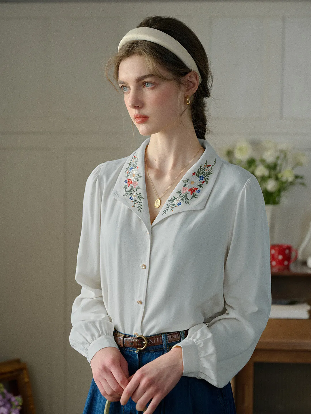 【Final Sale】Anne Embroidered Contrast Color Casual Daily Fashionable Elegant Charming Blouse - Blue