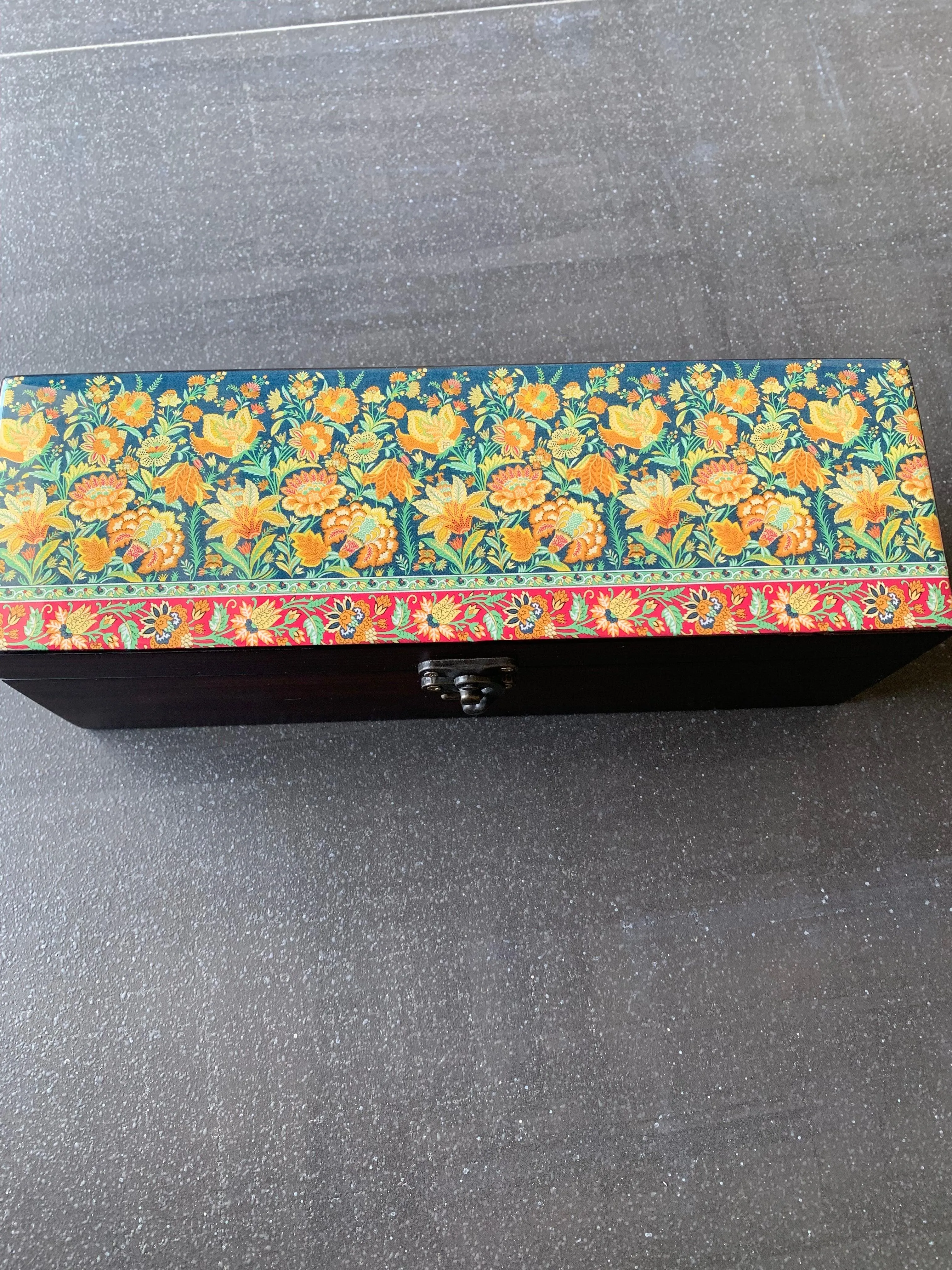 Floral Wooden Teabox