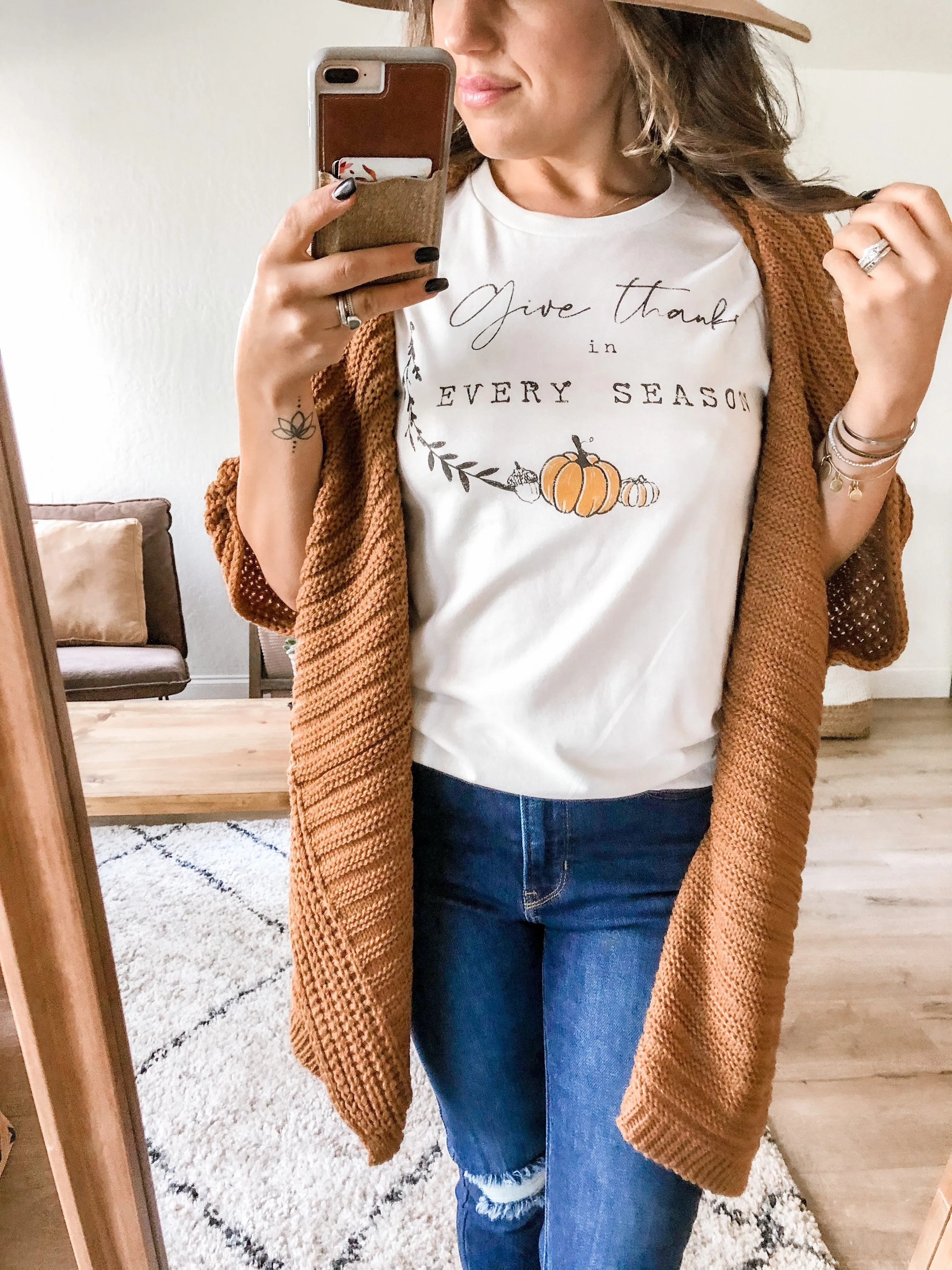 Give Thanks Tee