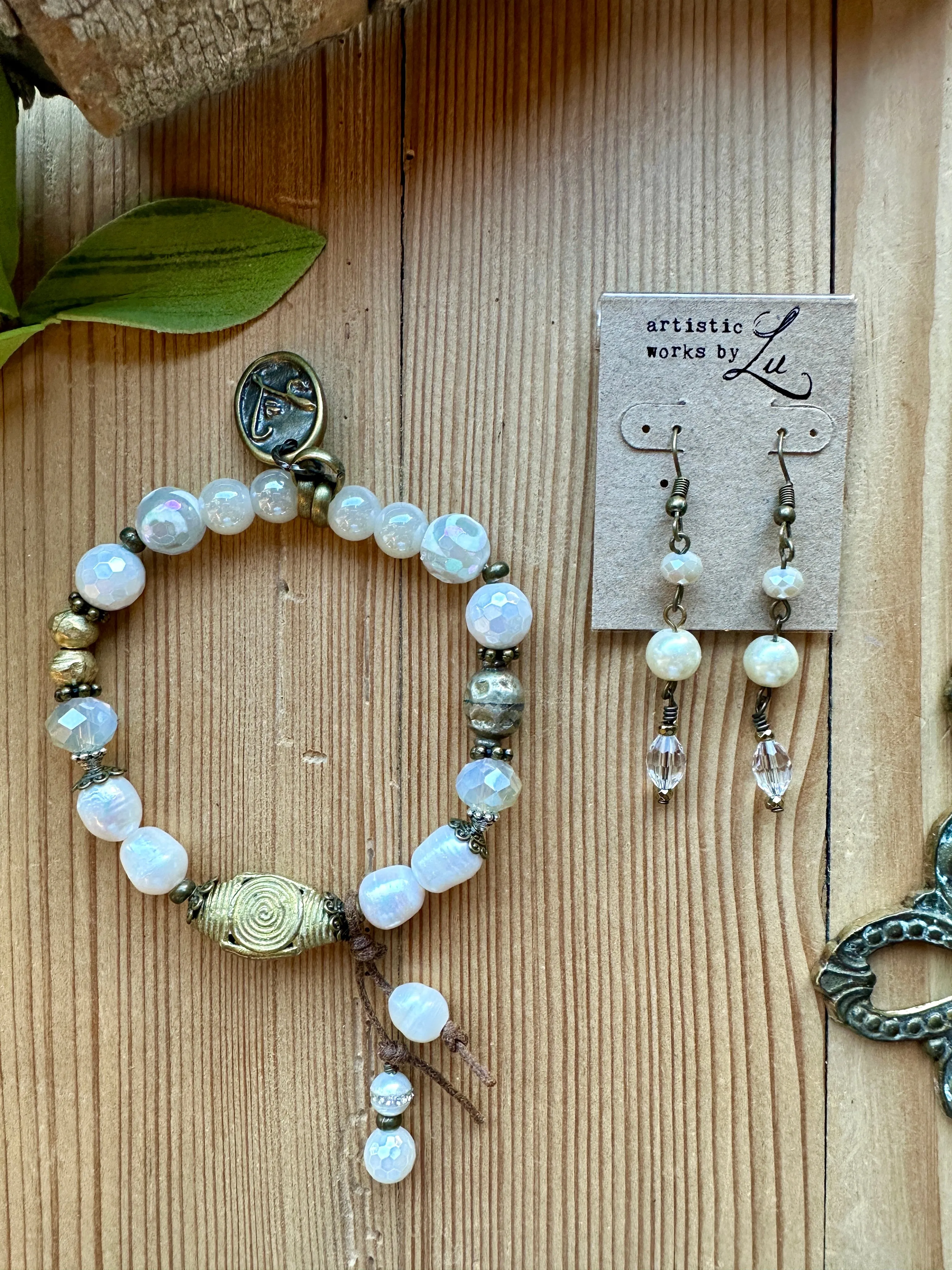 Gypsy Pearl Beaded Stretchy Bracelet