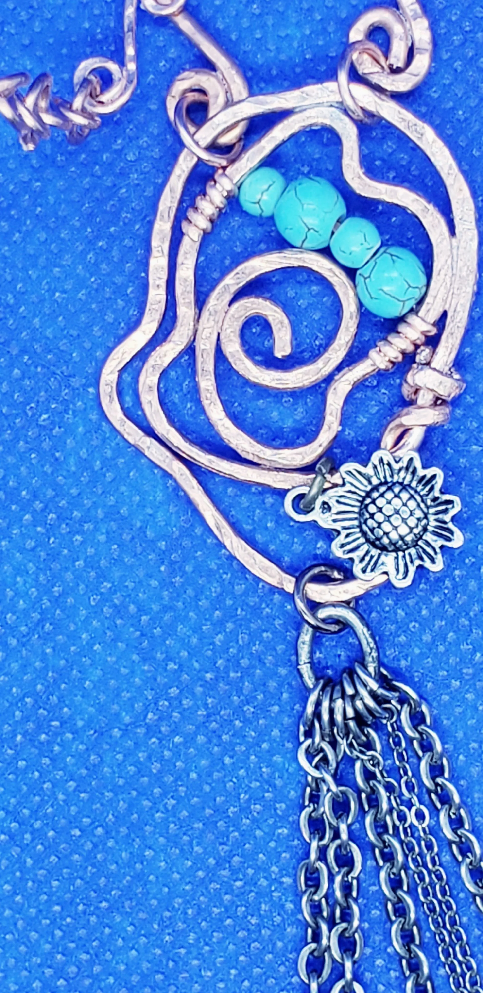 Handmade Solid Copper S-Style Links Long Chain Necklace with Antique Silver Sunflower & Howlite Beads – Boho Jewelry