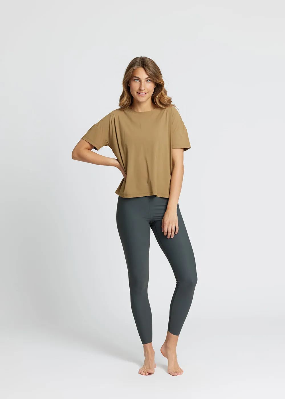 Loose Tee Vela - golden brown