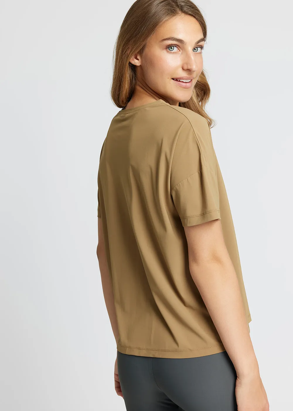 Loose Tee Vela - golden brown