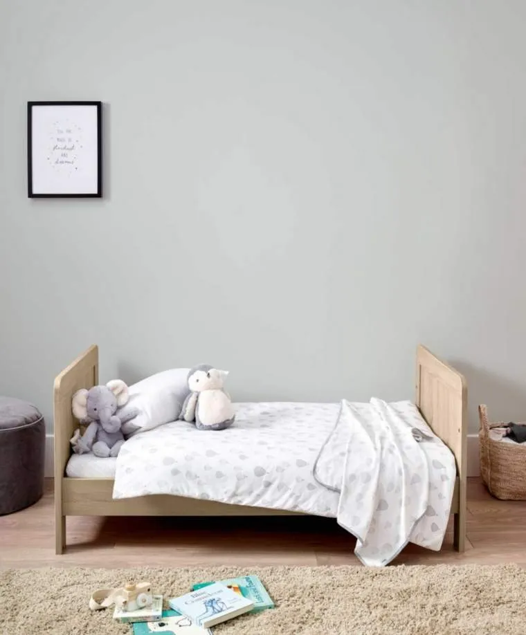 Mamas & Papas Atlas Cot / Toddler Bed - Light Oak