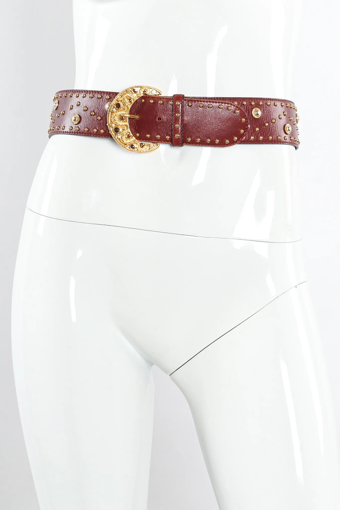 Medallion Stud Leather Belt