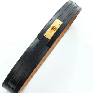 MINT. Vintage HERMES black box calf leather Kelly belt. Stamp S in O, 1989. size 65. 23", 24", 25", and 25.5". 050323re8