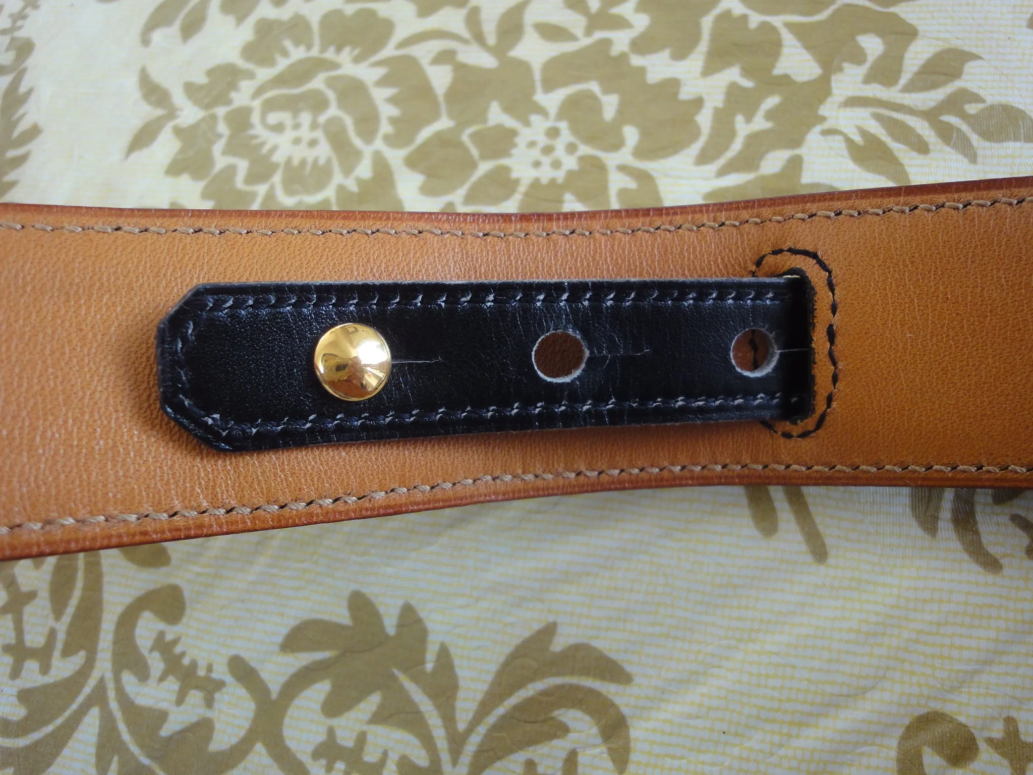 MINT. Vintage HERMES black box calf leather Kelly belt. Stamp S in O, 1989. size 65. 23", 24", 25", and 25.5". 050323re8