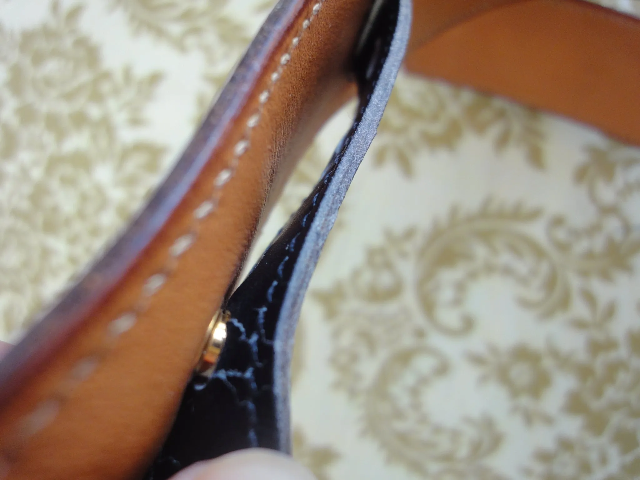 MINT. Vintage HERMES black box calf leather Kelly belt. Stamp S in O, 1989. size 65. 23", 24", 25", and 25.5". 050323re8