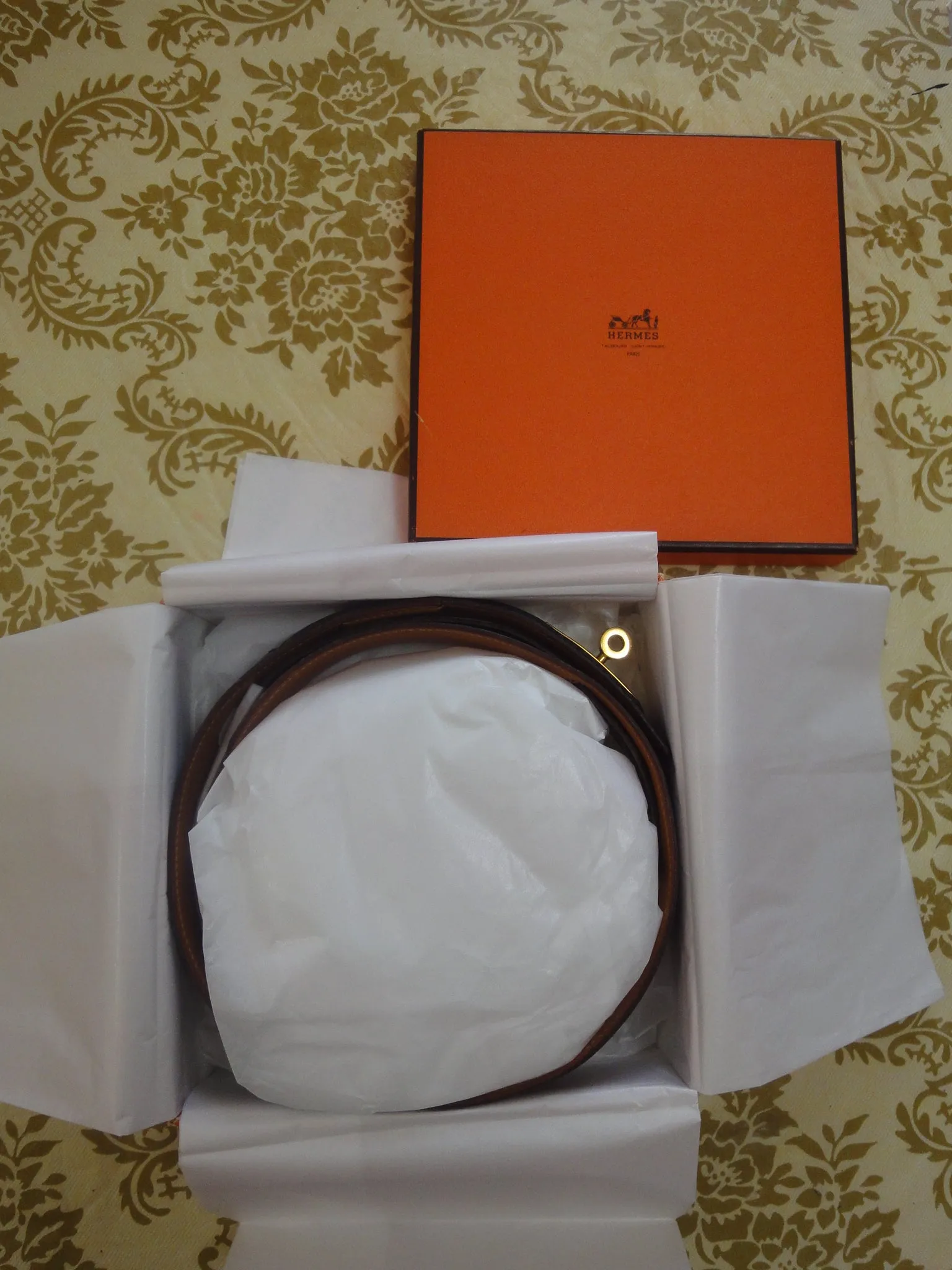 MINT. Vintage HERMES black box calf leather Kelly belt. Stamp S in O, 1989. size 65. 23", 24", 25", and 25.5". 050323re8