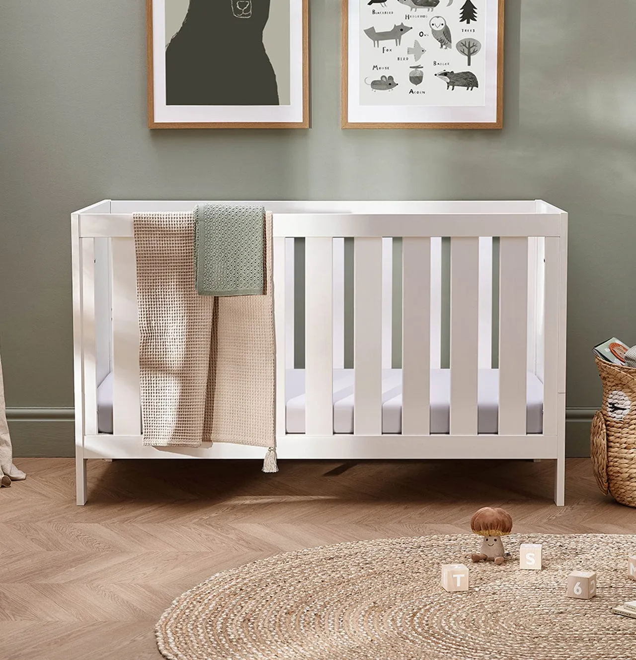 Silver Cross Bromley 3 Piece Furniture Set - White