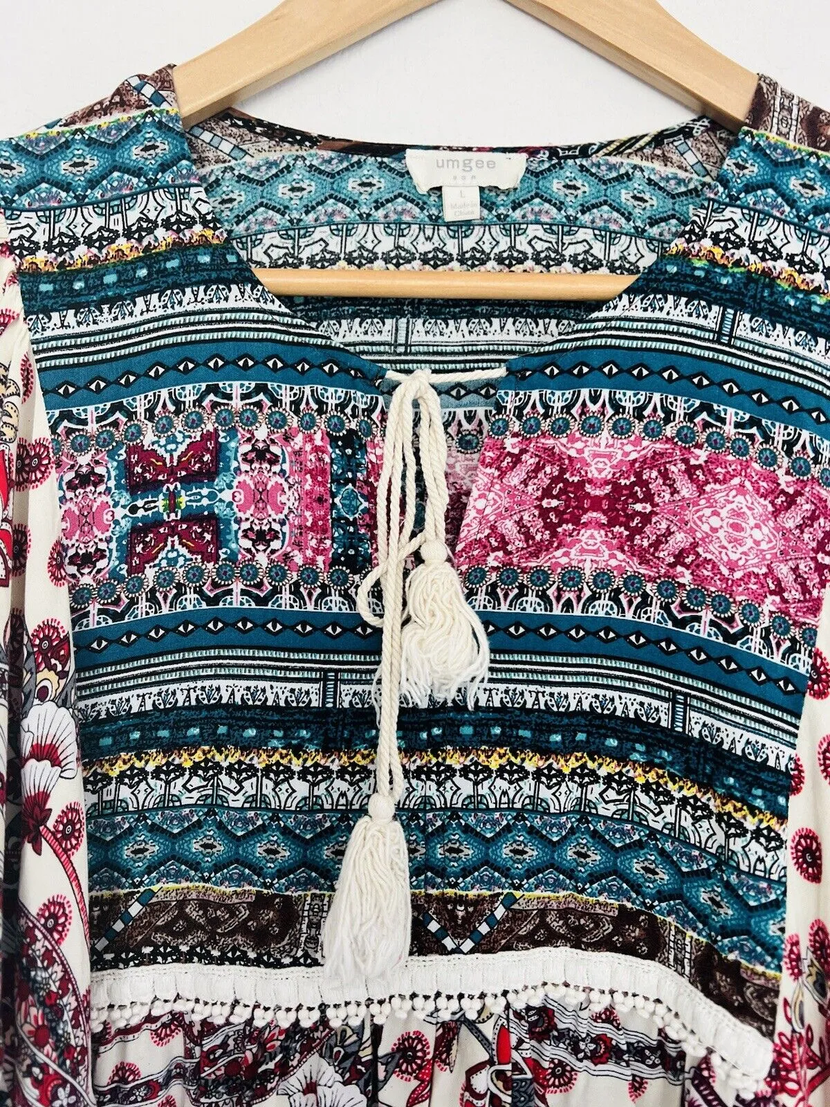 UMGEE Cream Floral Babydoll Dress Sz L Tassel Balloon Sleeves Crochet Tunic Boho