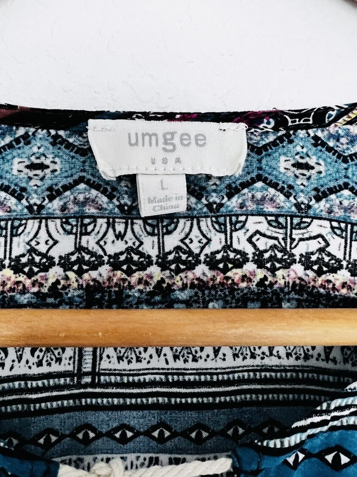 UMGEE Cream Floral Babydoll Dress Sz L Tassel Balloon Sleeves Crochet Tunic Boho