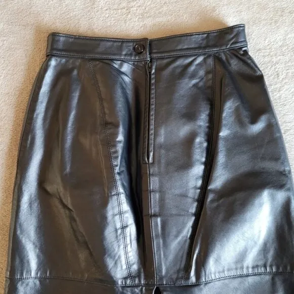 Vintage Amoretti black leather skirt