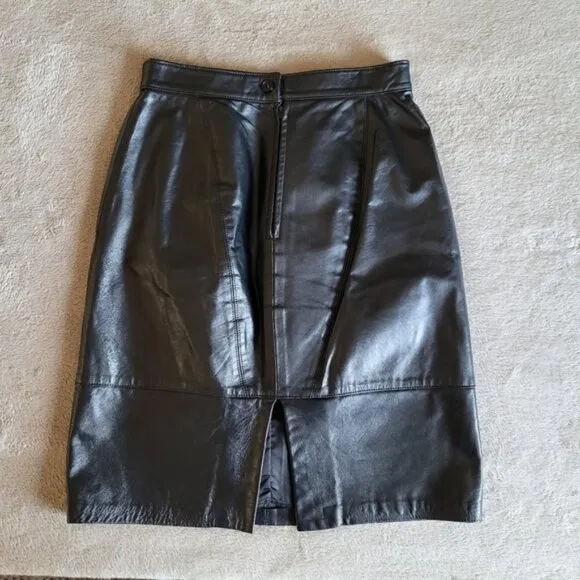 Vintage Amoretti black leather skirt