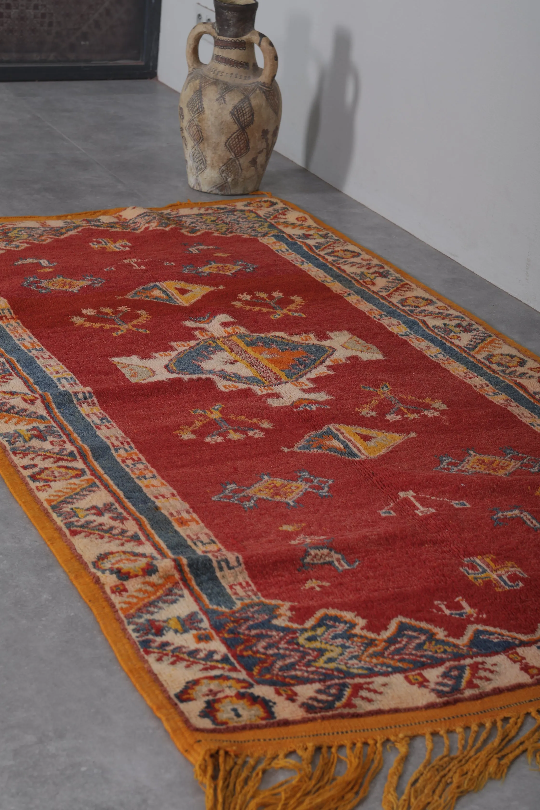 Vintage Moroccan Rug 3.4 x 6.4 FT - Red Handwoven Elegance