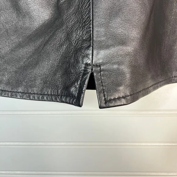 Vintage Vakko Women's Leather Skirt Size 6 Black Lined USA Made
