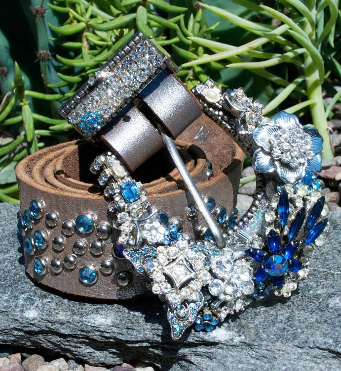 Vintage Western Belt & Buckle - Medium